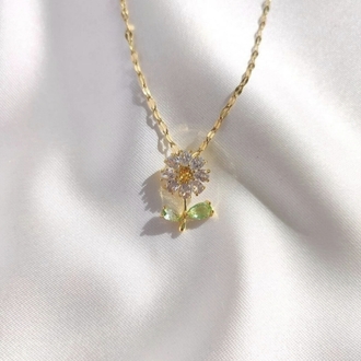Kadın 316l Paslanmaz Çelik Gold Zirkon Taşlı Işıltılı Papatya Kolye