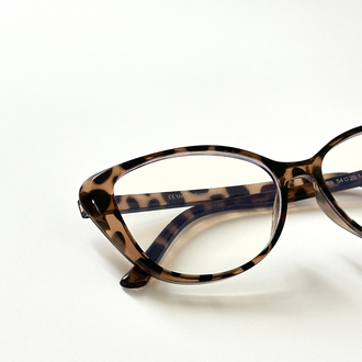 Kate Leopar