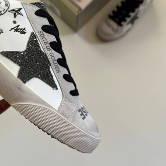 Golden goose