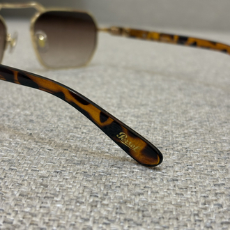 Eşref Tek | Persol güneş gözlüğü