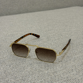 Eşref Tek | Persol güneş gözlüğü