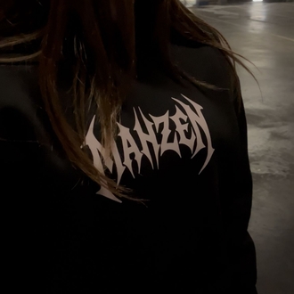 MAHZEN hello kitty hoodie.