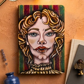 Vintage Vampire Lady - Ressam Elinden Orijinal El Boyaması Kanvas Tarihsiz Ajanda