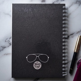 Retro Girl - Modern Tasarım Sert Kapaklı, Spiralli Defter