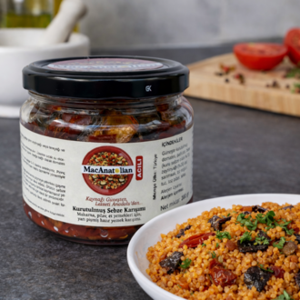 Patlıcanlı Kurutulmuş Sebze Karışımı / Pişmiş - Kullanıma Hazır (Acılı) 200 gr.