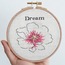 "Dream" Yazılı Çiçekli İşleme