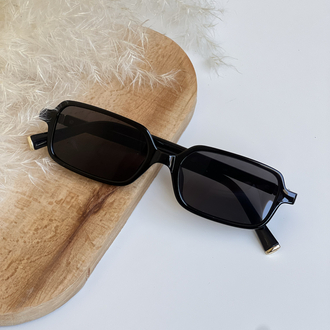 CAPRI Black