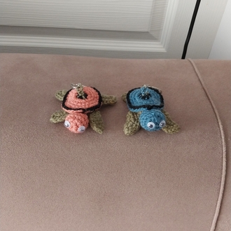 Amigurumi kaplumbağa anahtarlık