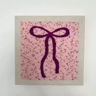 Punch Nakış İşlemeli, MDF Kapama, Kurdele Fiyonk Desenli Duvar Panosu, 25x25