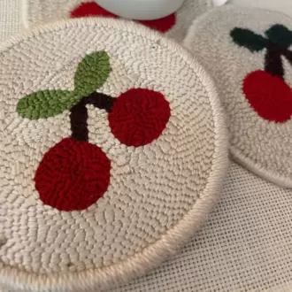 Punch Bardak Altlığı, Çift Taraflı, Kiraz Desenli Yuvarlak Formlu