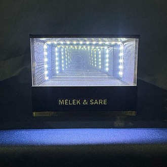 Kişiye Özel Infinity Mirror Vitrin – İsim Yazılabilir!