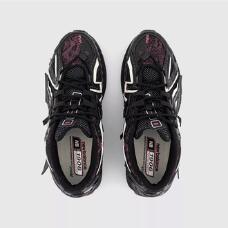 NEW BALANCE 1906A BLACK Pink trainers 