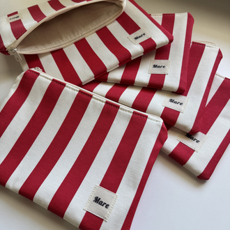 Kırmızı çizgiler clutch/organizer