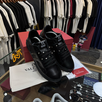 Valentino Garavani Premium Sneakers