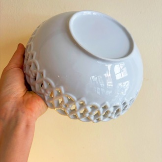 80’s White Porcelain Lace Bowl