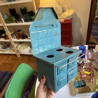 1920s Tin Kitchen Toy 