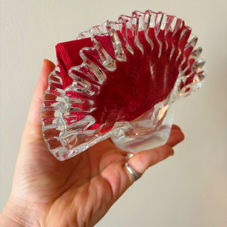 60’s Heavy Glass Ruffle Napkin Holder 