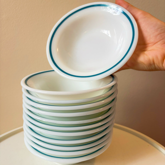 80’s American Pyrex Opaline Bowls (13 cm)