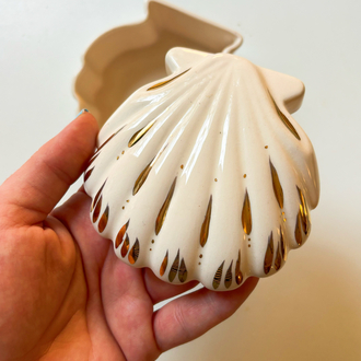80’s Ceramic Seashell Jewelry Box