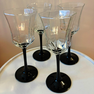 French Octagon Wine Glasses with Black Stem 