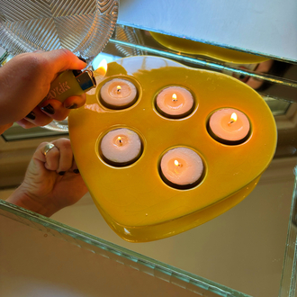 Heart Shaped Tealight Candleholder 