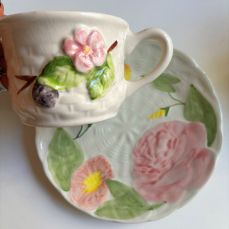 Flower Embossed Ceramic Mug + Plate Set 