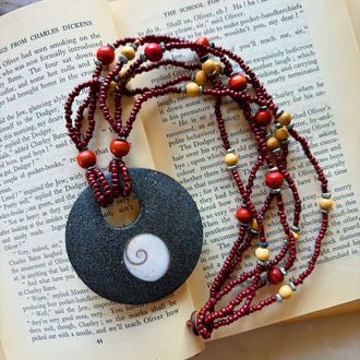 Vintage Mother of Pearl Necklace