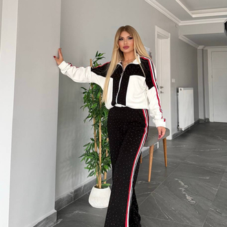 Taş detaylı Takım