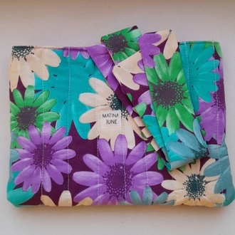 April gift box set