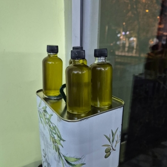5 LİTRE TENEKEDE NATUREL SIZMA ZEYTİNYAĞI YENİ HASAT AYDIN DAĞ ZEYTİNYAĞI