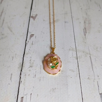 Pembe Mineli Lale Detaylı Kolye