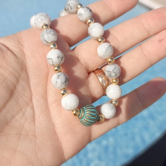 Doğaltaş Görünümlü Siyah Hareli Boncuk Kolye