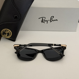 Ray-Ban RB5162 