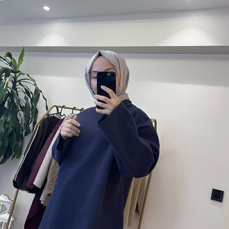 Kaşe Dokulu Oversize Kazak