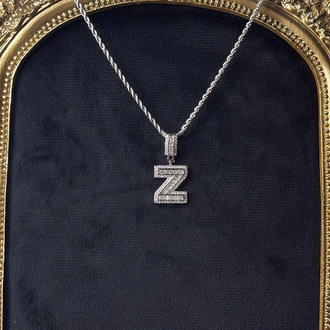 Z harf kolye
