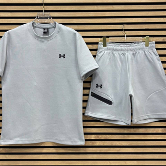 Under Armour / Gri