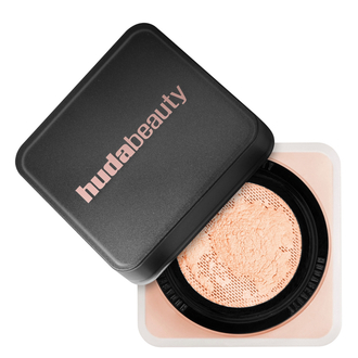 Huda Beauty Peach Pie