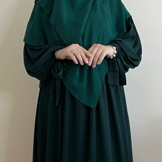 Zümrüt Manşetli Takım