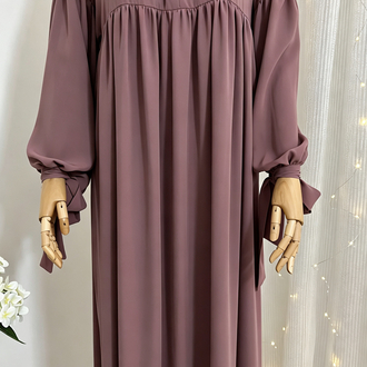 Gül Kurusu Manşetli Abaya