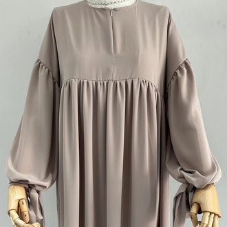 Bej Manşetli Abaya