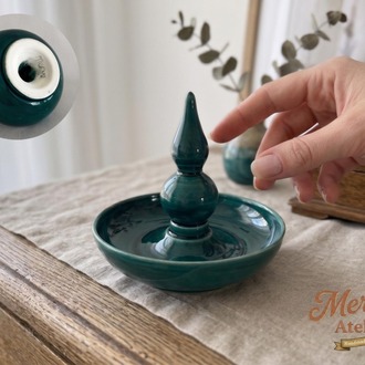 El Yapımı Seramik Yüzük Tabağı – Gökyeşili Konili Takı Tabağı, Takılık ve Lokumluk