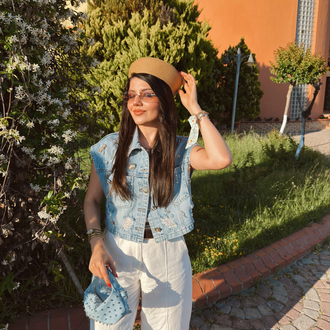 Tasarım taşlı denim yelek