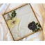 çerçevemiz 25x25 cm , malzeme cam ve pirinçten yapılmıştır.