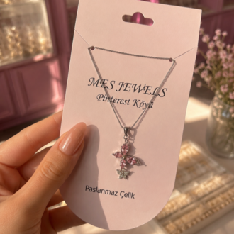 Crystal Butterfly Kolye