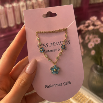 Blue Petal Kolye