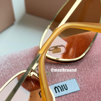 Miu Miu Gözlük 