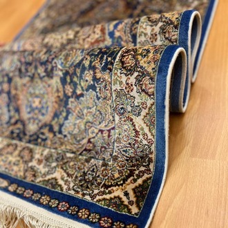 Otantik Klasik Madalyon Desenli 60 x 120 CM İpek Halı