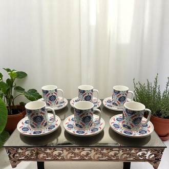 Çok Renkli Çini Desenli 6 Kişilik Kahve Fincan Takımı