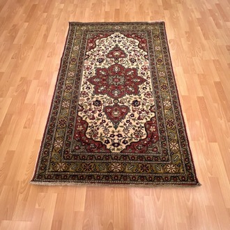 Kayseri Saray Motifli 175 x 116 El Dokuma Halı