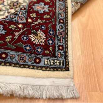 Hereke 231 X 151 Sonsuz Döngü Çiçek Motifli El Dokuma Halı